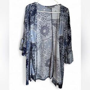 Band of Gypsies Navy and Gray Paisley Tunic